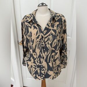 Elegant grey  and Tan Abstract Blouse size large
